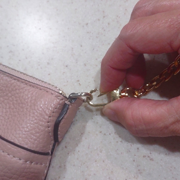 Kate Spade Pink Pebble Leather Crossbody Bag with Gold-tone link Chain Strap - Picture 12 of 16